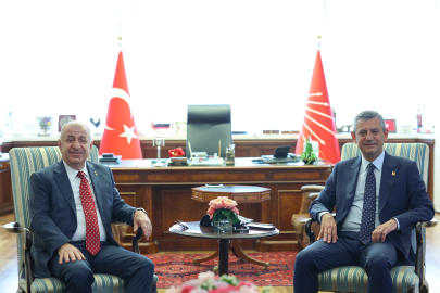 Ümit Özdağ, Özgür Özel'i ziyaret etti