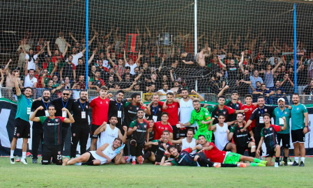 Karşıyaka dört dörtlük