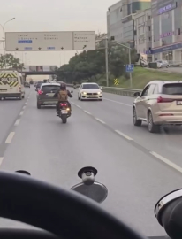 İstanbul - Maltepe D-100 Karayolu'nda geri geri giden otomobil kamerada