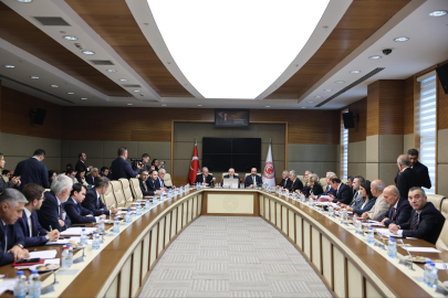 Vakıf Taşınmazları ve Kültür Varlıklarında Düzenlemeleri İçeren Kanun Teklifi komisyonda kabul edildi