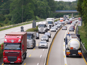 TÜİK: Eylülde 196 bin 338 taşıtın trafiğe kaydı yapıldı