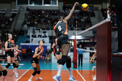 İlbank – Eczacıbaşı Dynavit: 0- 3