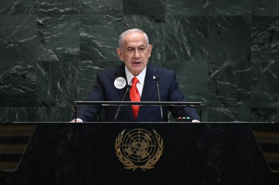 Netanyahu, yeniden başbakan adayı olacağını açıkladı