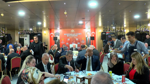 İstanbul- Vali Davut Gül, Muhtarlar Günü kapsamında muhtarlarla bir araya geldi
