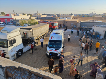 Babasının kullandığı TIR'ın altında kalan bebek öldü