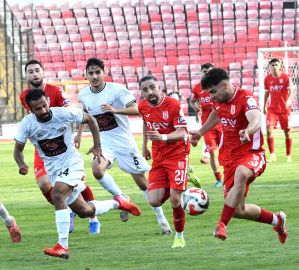 Balıkesirspor - Nazillispor: 3-0