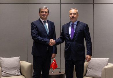 Bakan Fidan, Karadağ Dışişleri Bakanı İbrahimoviç ile bir araya geldi