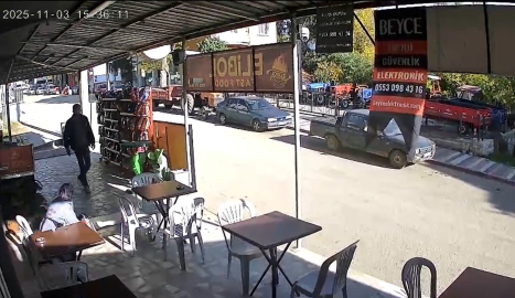 Balıkesir'de 4.9 büyüklüğünde deprem (3) / Video eklendi