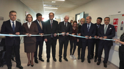 İstanbul- Başakşehir Çam ve Sakura Şehir Hastanesi'nde 'Hastane Sınıfı' açıldı