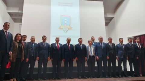 Bakan Tunç: En başarılı öğrenciler hukuk fakültelerine girsin istiyoruz