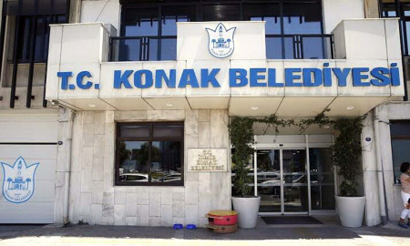 İzmir'de Konak Belediyesi'ne 'usulsüzlük' operasyonu: 4 gözaltı
