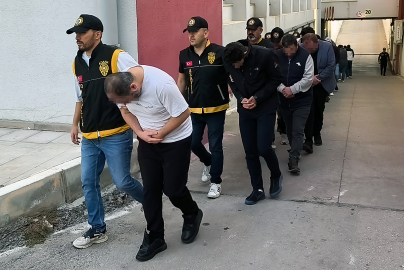 Adana- Hayali 'inşaat demiri' satışıyla 19 milyon lira dolandırdılar; 22 tutuklama /Video eklendi