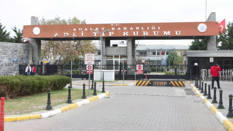 İstanbul- Pendik'te eşi tarafından öldürülen Firdevs'in cenazesi Adlı Tıp Kurumu'ndan alındı