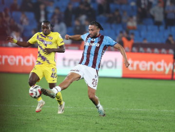 Folcarelli: Trabzonspor formasıyla tarihe geçecek başarılar hedefliyorum