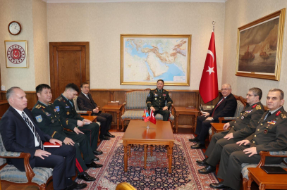 Bakan Güler, Moğolistan Genelkurmay Başkanını kabul etti
