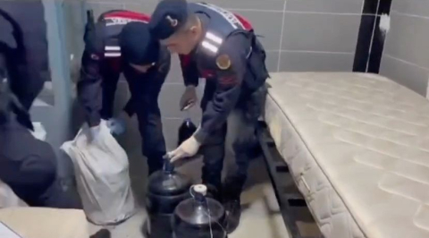 Aydın'da 6 ton sahte şarap yakalandı