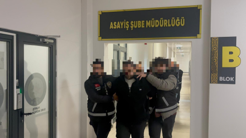1'i futbolcu 3 kişinin yaralandığı silahlı kavgada 2 tutuklama