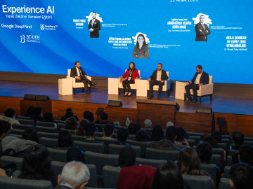 'Experience AI: Yapay Zeka Temelleri Eğitim Programı'nın yıl sonu lansmanı gerçekleştirildi