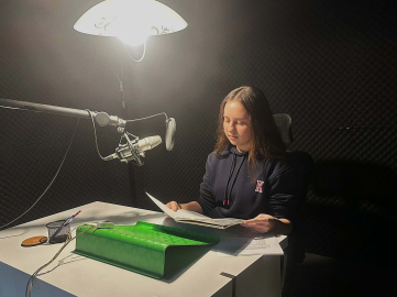 Liseliler, sesleriyle kitaplara hayat verecek