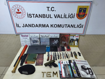 İstanbul - 'Uyuşturucu' soruşturması kapsamında 2 şüpheli adli kontrol şartıyla serbest bırakıldı