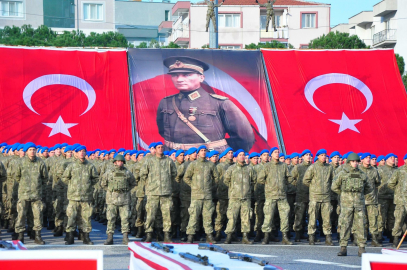 Manisa'da 3 bin 559 er, ant içip komando beresini taktı