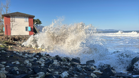 Ordu’da fırtına; dalga boyu 5 metreye ulaştı