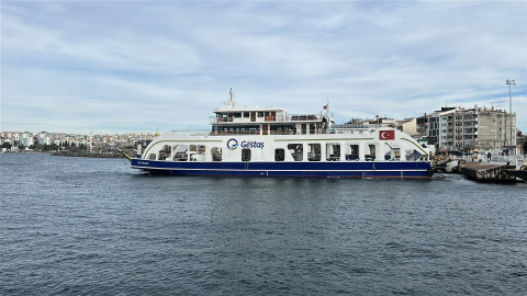 Çanakkale'de feribot seferlerine fırtına engeli