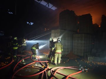 Hatay'da paketleme tesisinde yangın; 1 işçi öldü