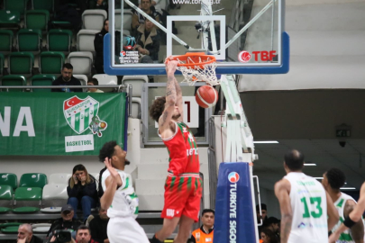 Bursaspor Basketbol-Karşıyaka: 86-84