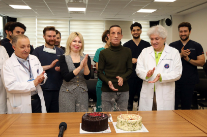 İlk yüz nakilli Uğur Acar, hayata 14 yıldır başka bir yüzle bakıyor