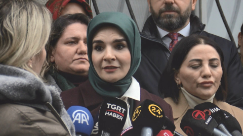 İstanbul - Bakan Göktaş, kreşte şiddete uğradığı belirtilen çocuğu ziyaret etti