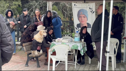 İstanbul - Matia Ahmet Minguzzi mezarı başında anıldı; Atlas'ın ailesi de katıldı