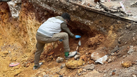 Altyapı çalışmasında insana ait olduğu değerlendirilen kemikler bulundu