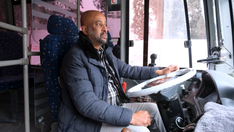 Bakan Kurum, Antakyalı otobüs şoförünün hikayesini paylaştı