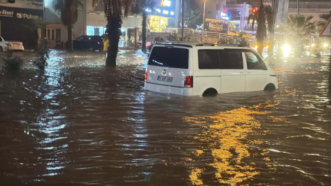 Bodrum’da yağış uyarısının ardından okullara 1 gün ara verildi