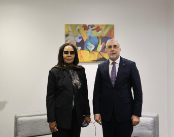 Bakan Işıkhan, Nijerya Çalışma Bakanı Onyejeochaile ile bir araya geldi