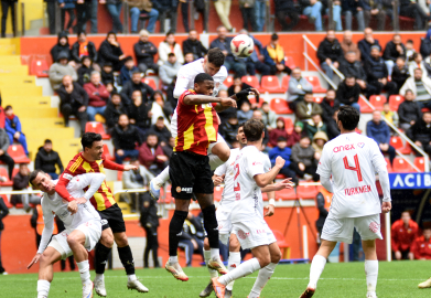 Zecorner Kayserispor - Hesap.com Antalyaspor / Ek fotoğraflar