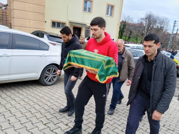 1,5 aylık bebek yaşama tutunamadı