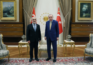 Cumhurbaşkanı Erdoğan, HÜDA PAR Genel Başkanı Yapıcıoğlu'nu kabul etti