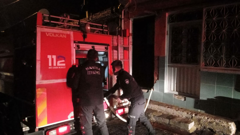 Manisa’da kümeste çıkan yangında 50’nin üzerinde güvercin öldü