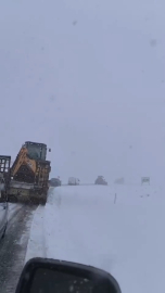 Siirt’te kar yağışı; 117 köy yolu ulaşıma kapandı