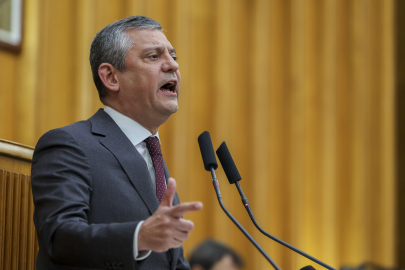 Özgür Özel: CHP, din ve vicdan özgürlüğünün de laikliğin de teminatıdır