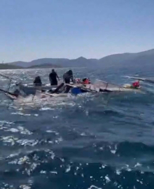 Bodrum'da balıkçı teknesi yarı batık bulundu; 7 kişi kurtarıldı