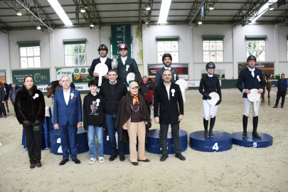 Lale Apa Kupası Engel Atlama Yarışları, Kadınlar Günü’nde Kemer Country Club’da düzenlendi