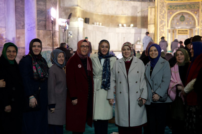 İstanbul - AK Parti Kadın Kolları'ndan Ayasofya Camii'nde 300 bin hatim duası