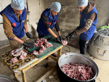 Bahçelievler Belediyesi, Gazze’de 10 bin kişilik iftar yemeği verdiğini duyurdu