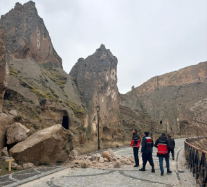 Soğanlı Vadisi’nde kaya parçası düştü