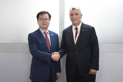 Bakan Bolat, Kore Cumhuriyeti Ticaret Bakanı Yeo Han-Koo ile görüştü