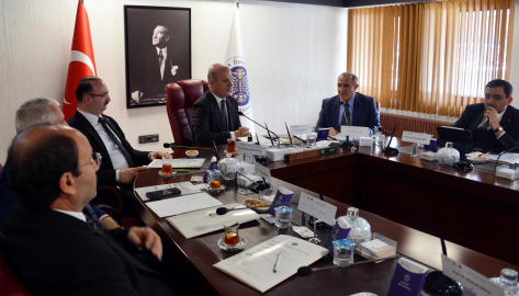 YÖK Başkanı Özvar: Öğrencilerimizi gerçek hayat problemleriyle temas ettiren eğitim modelini gerekli görüyoruz