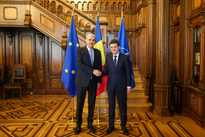 TBMM Başkanı Kurtulmuş, Romanya Cumhurbaşkanı Dan tarafından kabul edildi / Video eklendi